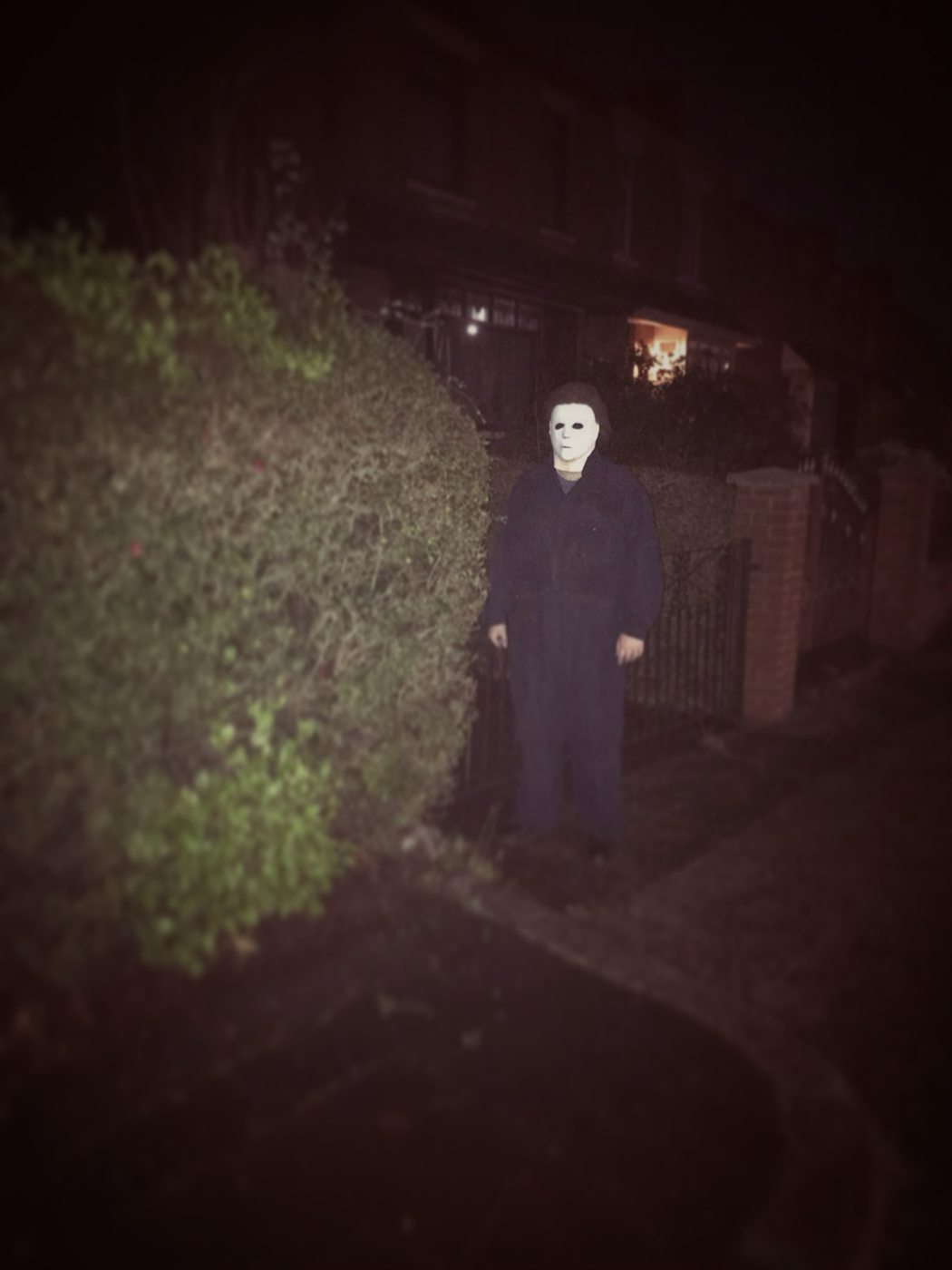 Michael-inspired costume at night